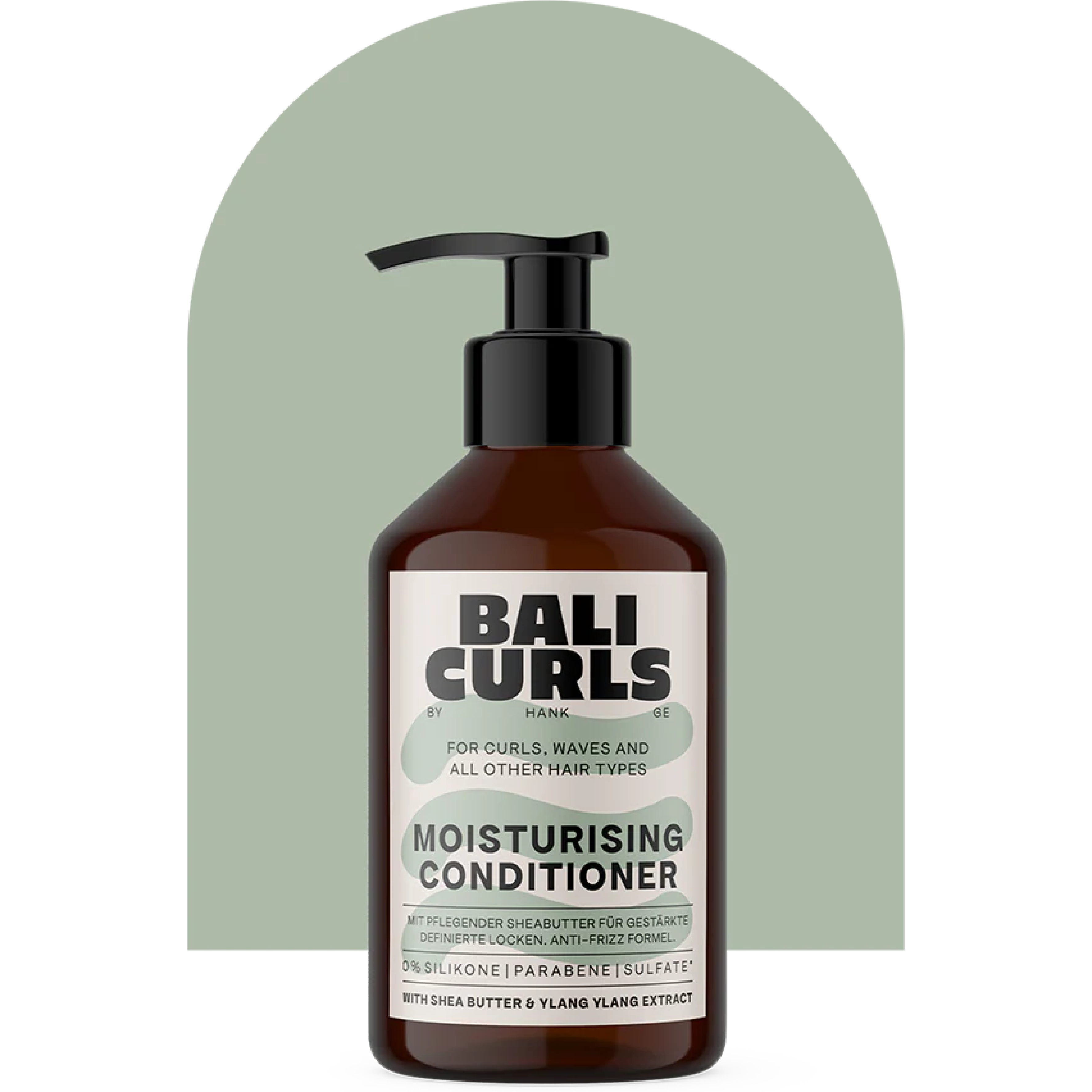 Bali Curls Moisterising Conditioner Produktabbildung vor Mintzgrünem Bogen mit Transparentem Hintergrund