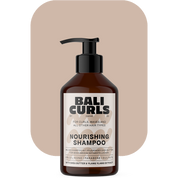 Bali Curls Nourishing Shampoo Produktabbildung vor beigem Rechteck mit abgerundeten Ecken und Trnasparentem Hintergund